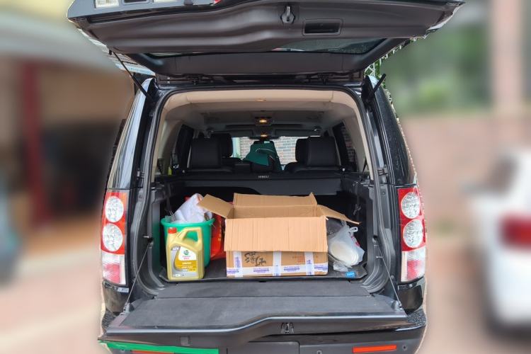 Used Land Rover Discovery  Trunk