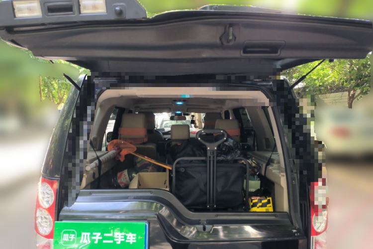 Used Land Rover Discovery 2013 3.0 SDV6 HSE Diesel Edition Trunk