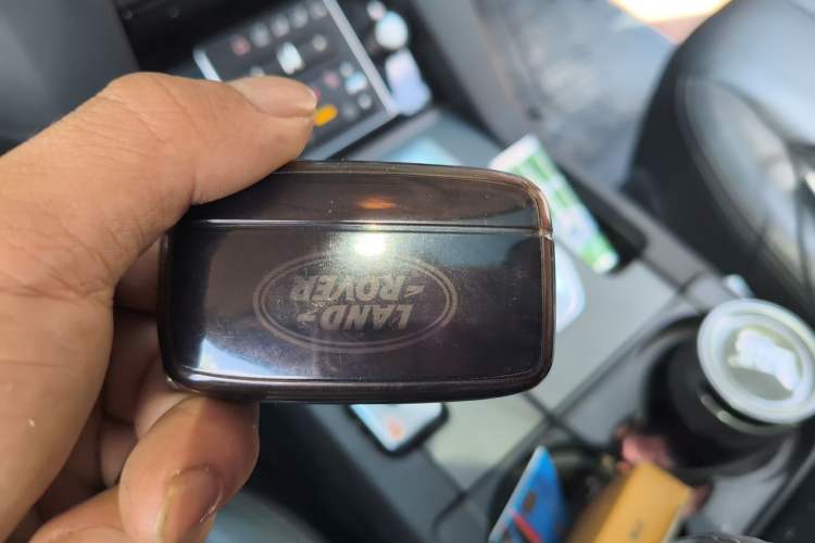 Used Land Rover Discovery  Vehicle Key