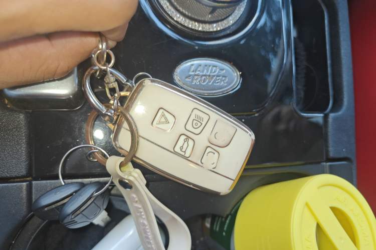 Used Land Rover Discovery 2013 3.0 SDV6 HSE Diesel Edition Vehicle Key