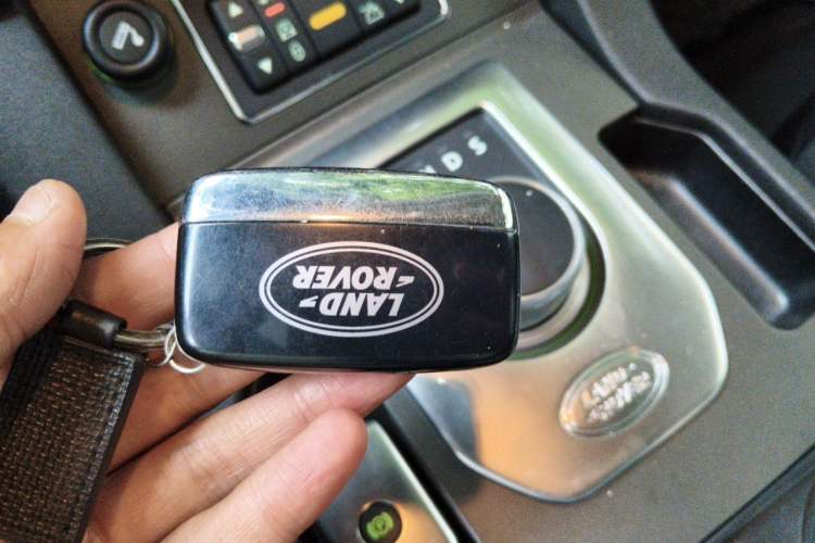 Used Land Rover Discovery 2013 3.0 SDV6 HSE Diesel Edition Vehicle Key