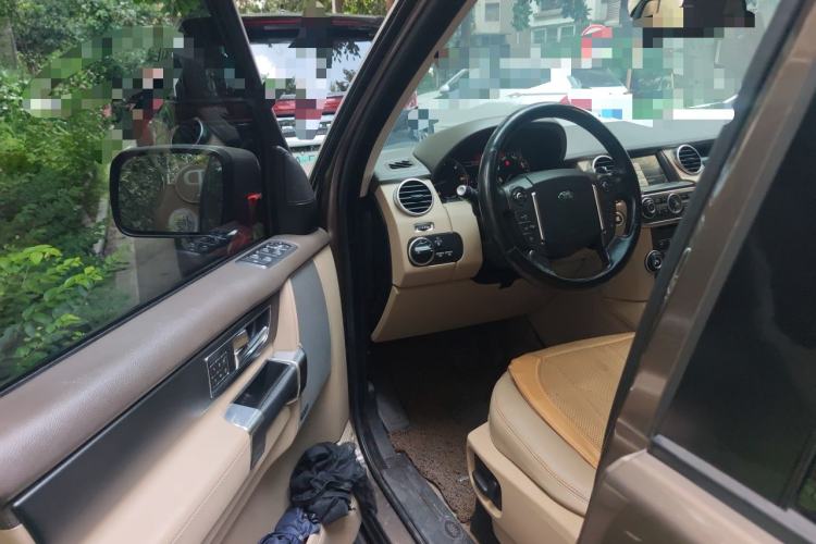 Used Land Rover Discovery 2013 3.0 SDV6 HSE Diesel Edition Driver Seat