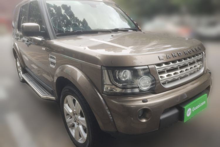 Used Land Rover Discovery 2013 3.0 SDV6 HSE Diesel Edition Front Right 45 Deg