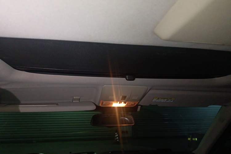 Used Land Rover Discovery 2013 3.0 SDV6 HSE Diesel Edition Headliner