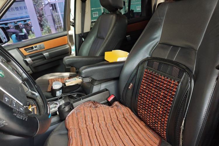 Used Land Rover Discovery 2013 3.0 SDV6 HSE Diesel Edition Left Front Seat