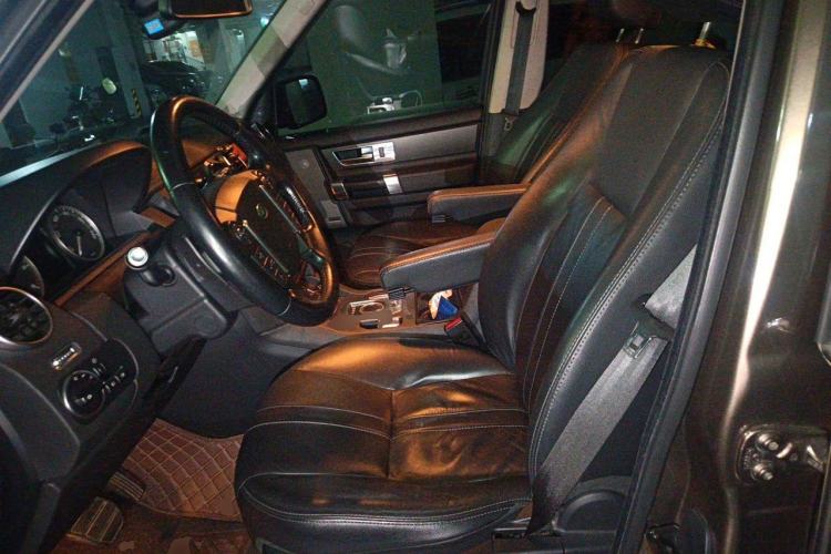 Used Land Rover Discovery 2013 3.0 SDV6 HSE Diesel Edition Left Front Seat