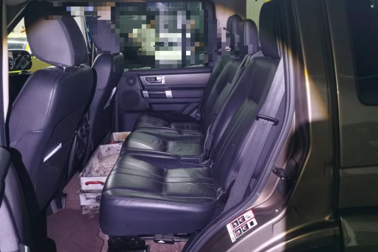 Used Land Rover Discovery 2013 5.0 V8 HSE Left Rear Seat