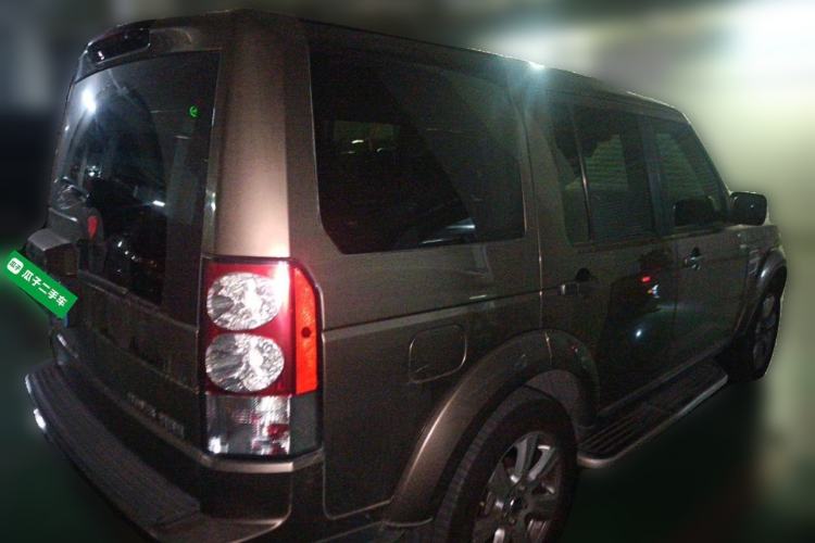 Used Land Rover Discovery 2013 3.0 SDV6 HSE Diesel Edition Rear Right 45 Deg
