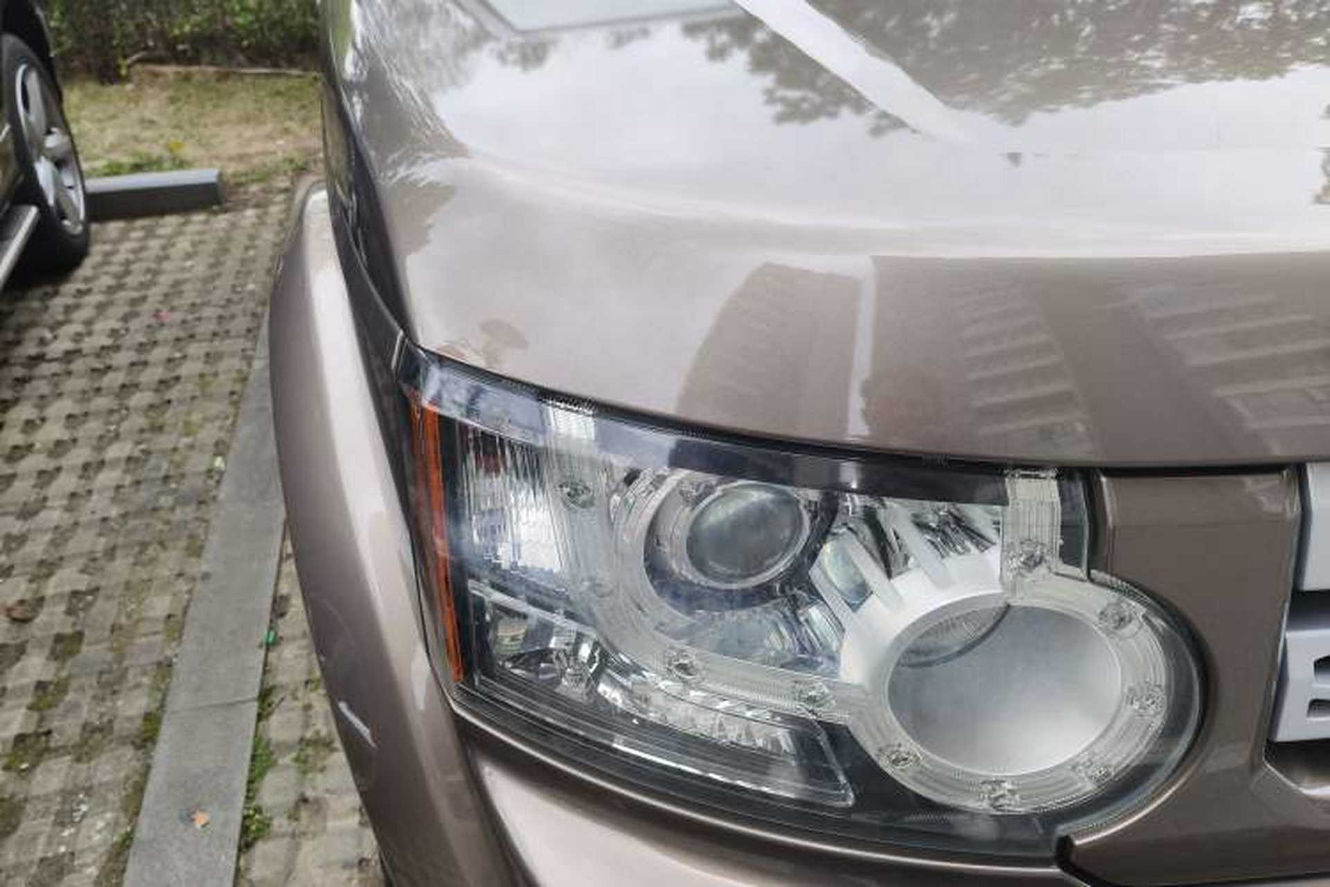Used Land Rover Discovery 2013 3.0 SDV6 HSE Diesel Edition Right Front Headlight