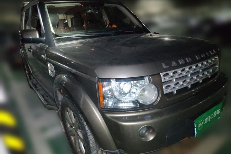 Used Land Rover Discovery 2013 3.0 SDV6 HSE Diesel Edition Front Right 45 Deg