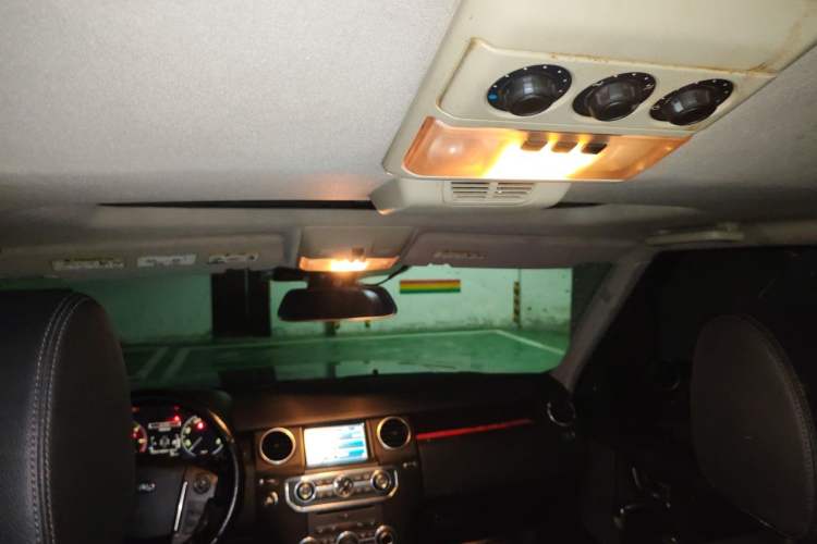 Used Land Rover Discovery 2013 3.0 SDV6 HSE Diesel Edition Headliner