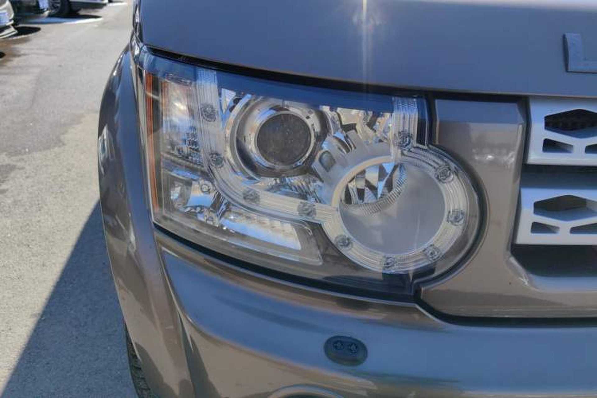Used Land Rover Discovery  Right Front Headlight