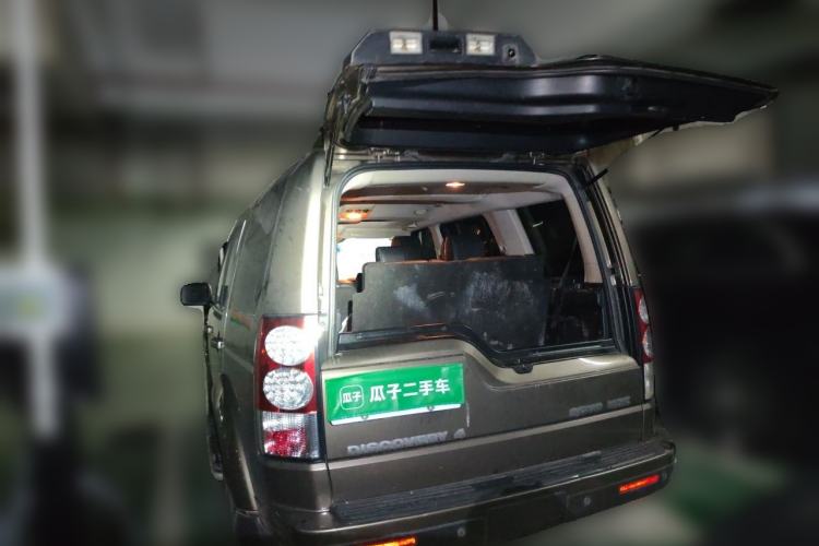 Used Land Rover Discovery 2013 3.0 SDV6 HSE Diesel Edition Trunk