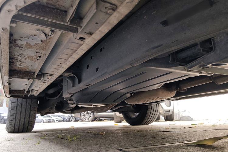 Used Land Rover Discovery 2013 3.0 SDV6 HSE Diesel Edition Chassis Front Right