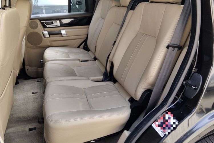 Used Land Rover Discovery 2013 3.0 SDV6 HSE Diesel Edition Left Rear Seat