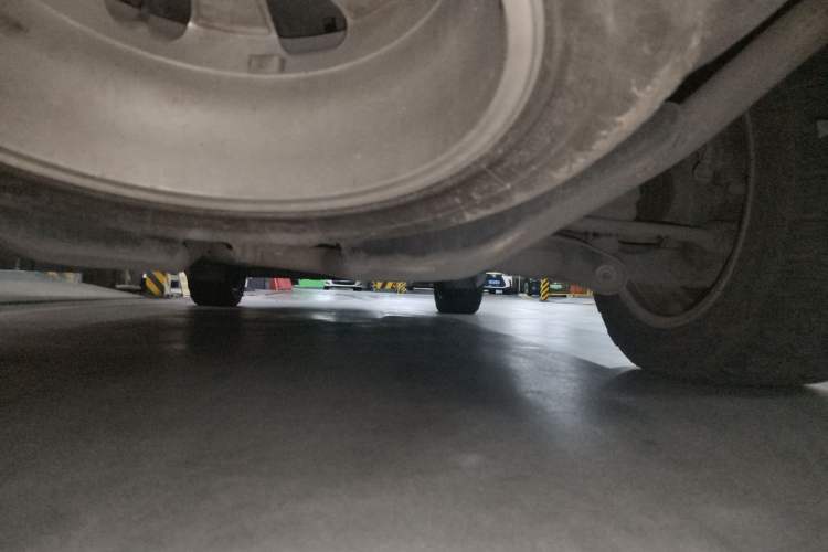 Used Land Rover Discovery 2013 3.0 SDV6 HSE Diesel Edition Chassis Rear