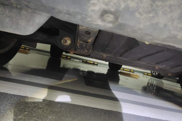 Used Land Rover Discovery  Chassis Front