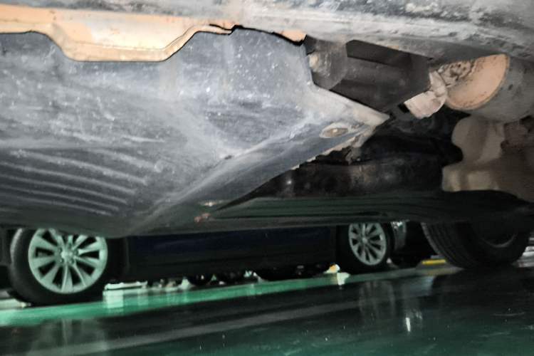 Used Land Rover Discovery 2013 3.0 SDV6 HSE Diesel Edition Chassis Front Left