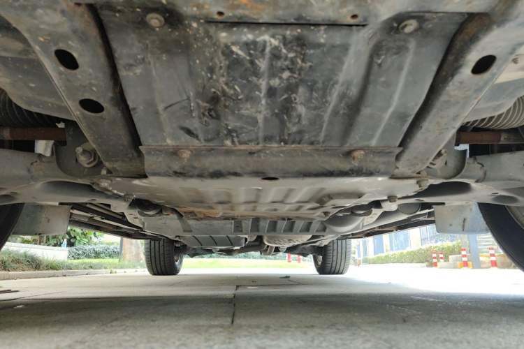 Used Land Rover Discovery 2013 3.0 SDV6 HSE Diesel Edition Chassis Front