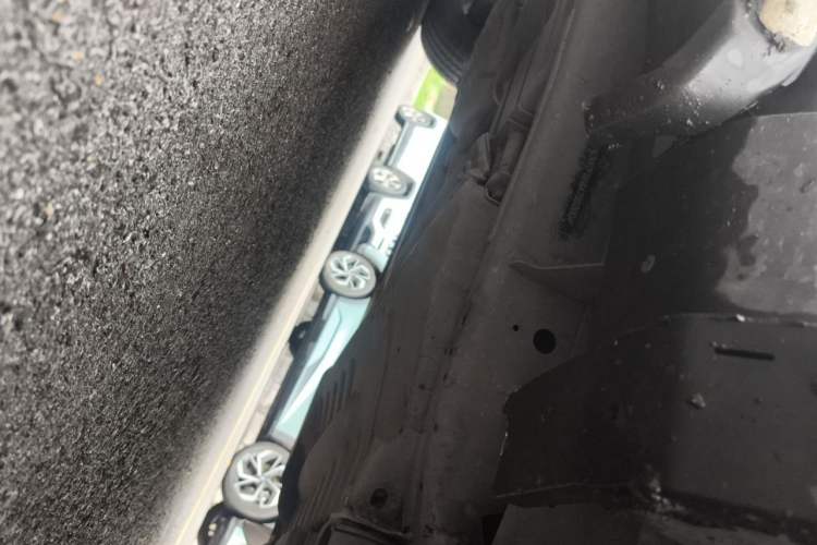 Used Land Rover Discovery 2013 3.0 SDV6 HSE Diesel Edition Chassis Front Right
