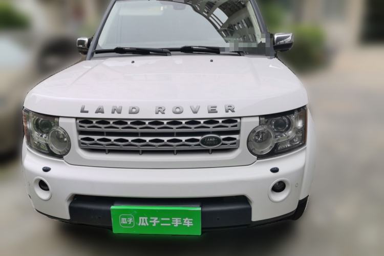 Used Land Rover Discovery 2013 5.0 V8 HSE Front