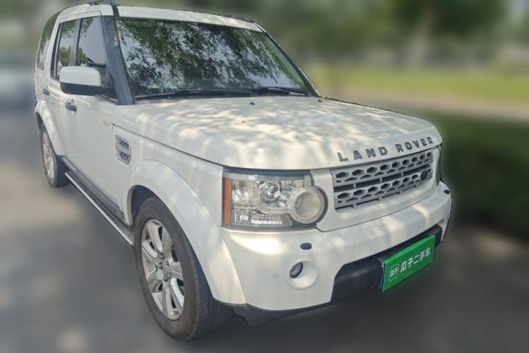 Used Land Rover Discovery 2013 3.0 SDV6 HSE Diesel Edition Front Right 45 Deg