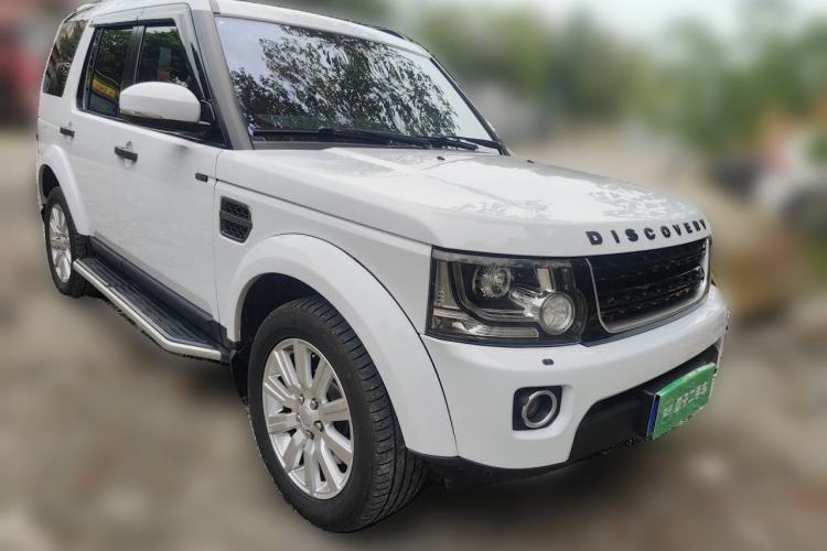 Used Land Rover Discovery 2013 3.0 SDV6 HSE Diesel Edition Front Right 45 Deg