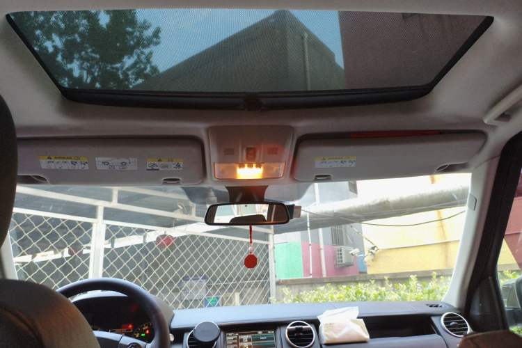 Used Land Rover Discovery 2013 5.0 V8 HSE Headliner