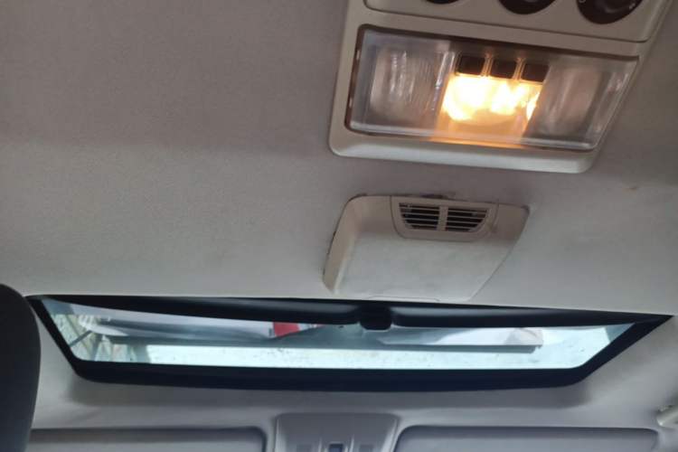 Used Land Rover Discovery 2013 3.0 SDV6 HSE Diesel Edition Headliner