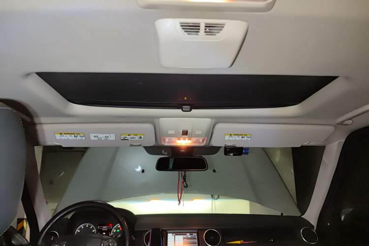 Used Land Rover Discovery 2013 5.0 V8 HSE Headliner