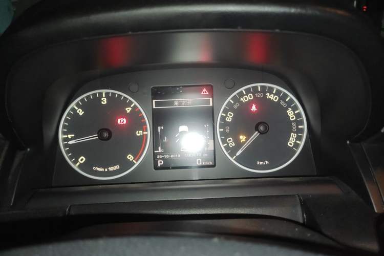 Used Land Rover Discovery  Instrument Cluster