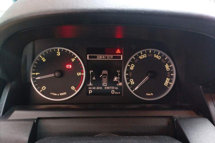 Used Land Rover Discovery 2013 3.0 SDV6 HSE Diesel Edition Instrument Cluster