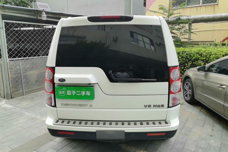 Used Land Rover Discovery 2013 5.0 V8 HSE Rear
