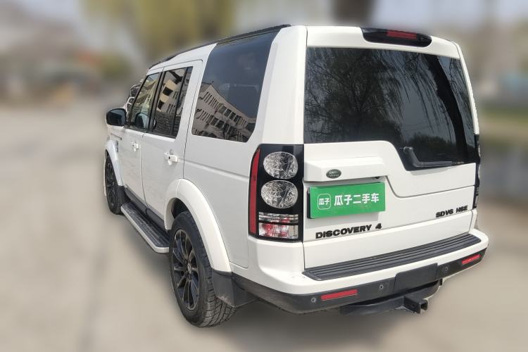 Used Land Rover Discovery 2013 3.0 SDV6 HSE Diesel Edition Rear Left 45 Deg