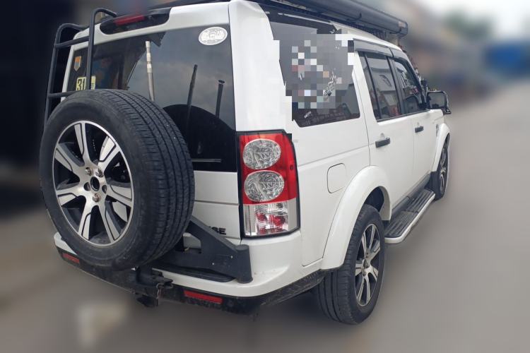 Used Land Rover Discovery 2013 3.0 SDV6 HSE Diesel Edition Rear Right 45 Deg