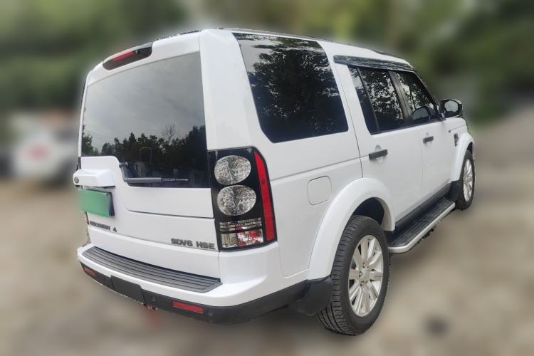Used Land Rover Discovery 2013 3.0 SDV6 HSE Diesel Edition Rear Right 45 Deg