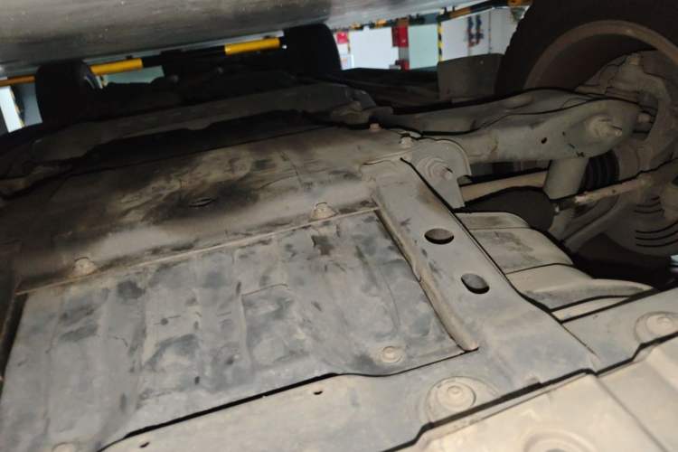 Used Land Rover Discovery 2014 3.0 SDV6 HSE Diesel Edition Chassis Front