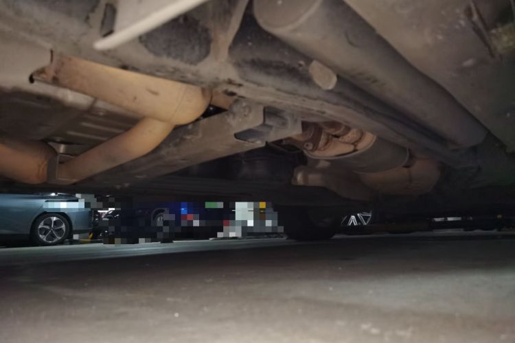 Used Land Rover Discovery 2014 3.0 SC V6 HSE Chassis Front Left