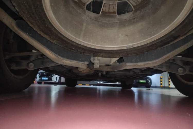 Used Land Rover Discovery 2014 3.0 SC V6 SE Chassis Rear