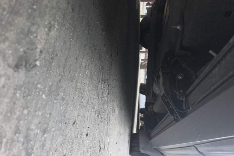 Used Land Rover Discovery 2014 3.0 SDV6 HSE Diesel Edition Chassis Rear Right