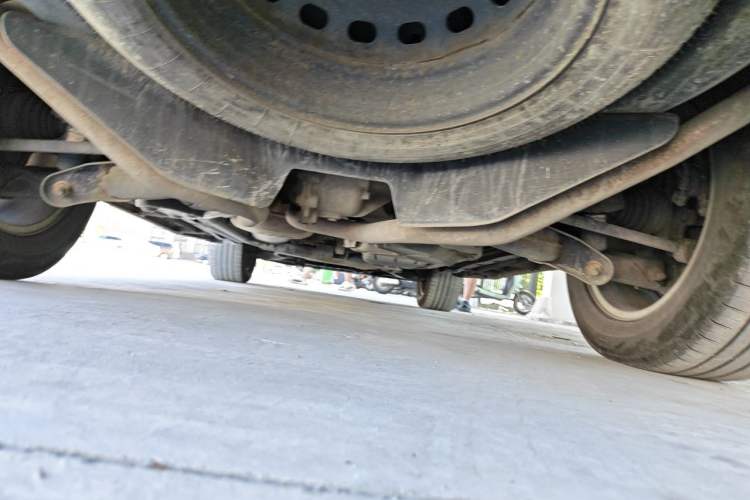 Used Land Rover Discovery  Chassis Rear