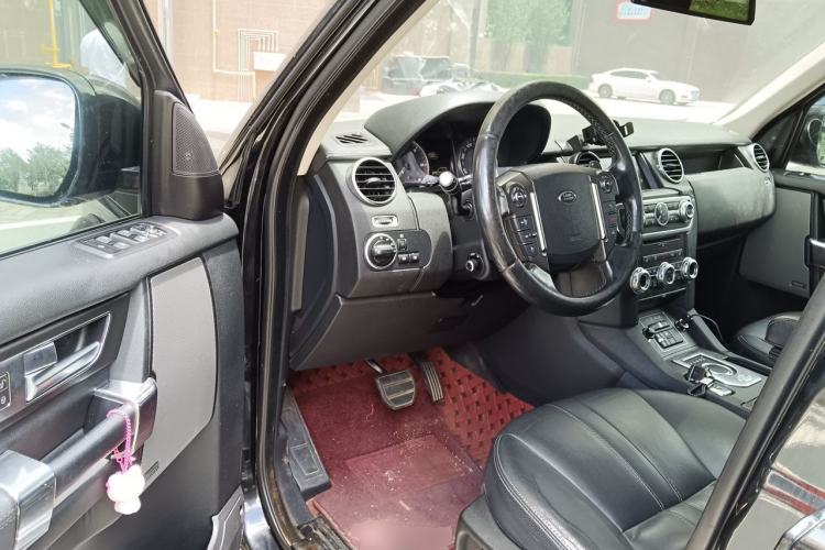 Used Land Rover Discovery 2014 3.0 SDV6 HSE Diesel Edition Driver Seat