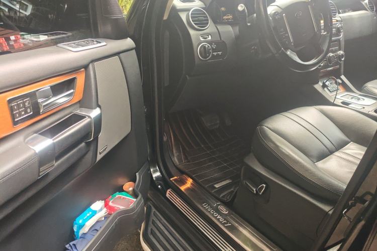 Used Land Rover Discovery 2014 3.0 SDV6 HSE Diesel Edition Driver Seat