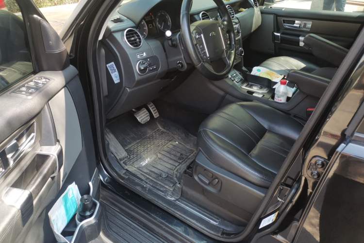 Used Land Rover Discovery 2014 3.0 SC V6 HSE Luxury Driver Seat