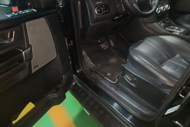 Used Land Rover Discovery 2014 3.0 SC V6 HSE Luxury Driver Seat