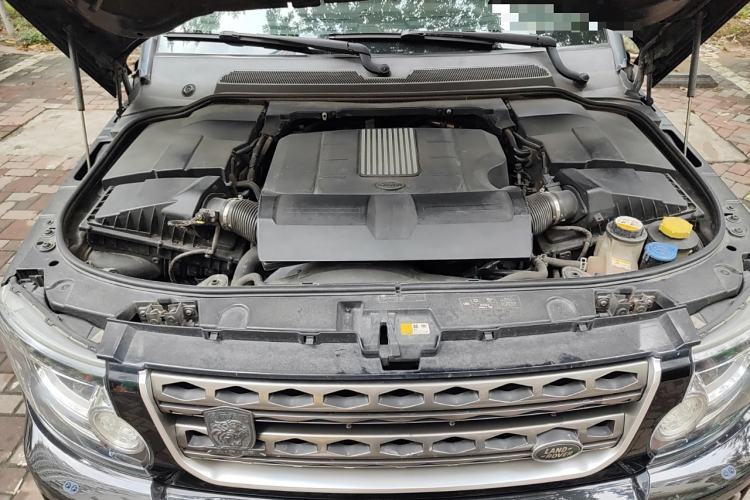 Used Land Rover Discovery 2014 3.0 SC V6 XXV Edition Engine Bay