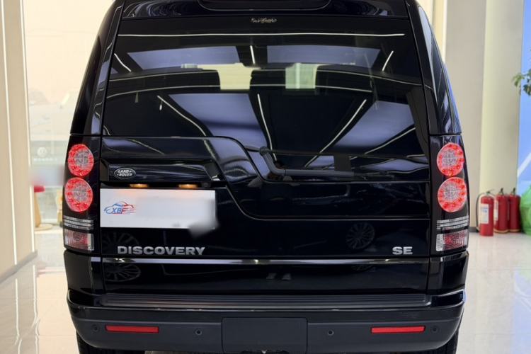 Used Land Rover Discovery 2014 3.0 SC V6 SE Exterior 5