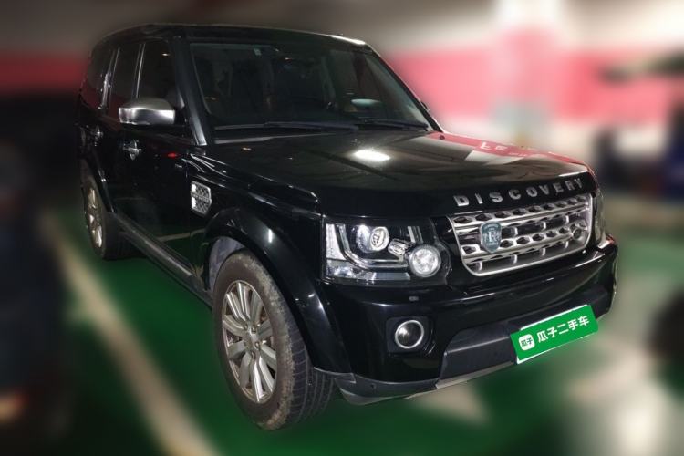 Used Land Rover Discovery 2014 3.0 SDV6 HSE Diesel Edition Front Right 45 Deg