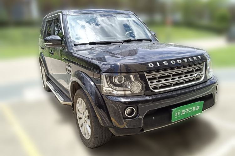 Used Land Rover Discovery 2014 3.0 SDV6 HSE Diesel Edition Front Right 45 Deg