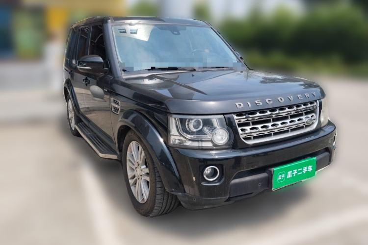 Used Land Rover Discovery 2014 3.0 SC V6 HSE Front Right 45 Deg